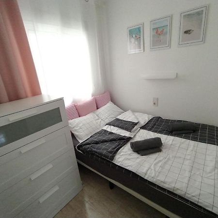 Mila Sloneczny Apartament W Torrevieja Centrum Exterior foto