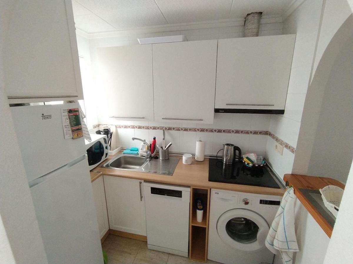 Mila Sloneczny Apartament W Torrevieja Centrum Exterior foto